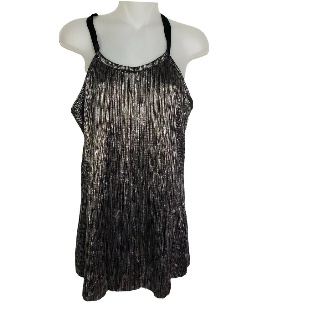 Outback Red Women's Top Size Large Crinkle Metallic Silver Scoop Neck Halter